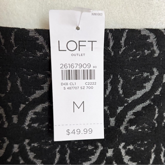 •Loft Outlet• NWT Stretchy Pull-On Pencil Skirt - Size Medium - Picture 6 of 8